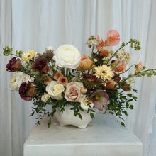 Load image into Gallery viewer, Vase Arrangement - Flower Subscription