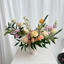 Load image into Gallery viewer, Vase Arrangement - Flower Subscription
