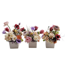 Load image into Gallery viewer, Small Whimy Centrepiece
