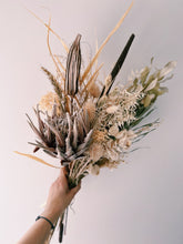Load image into Gallery viewer, Dried Bouquets
